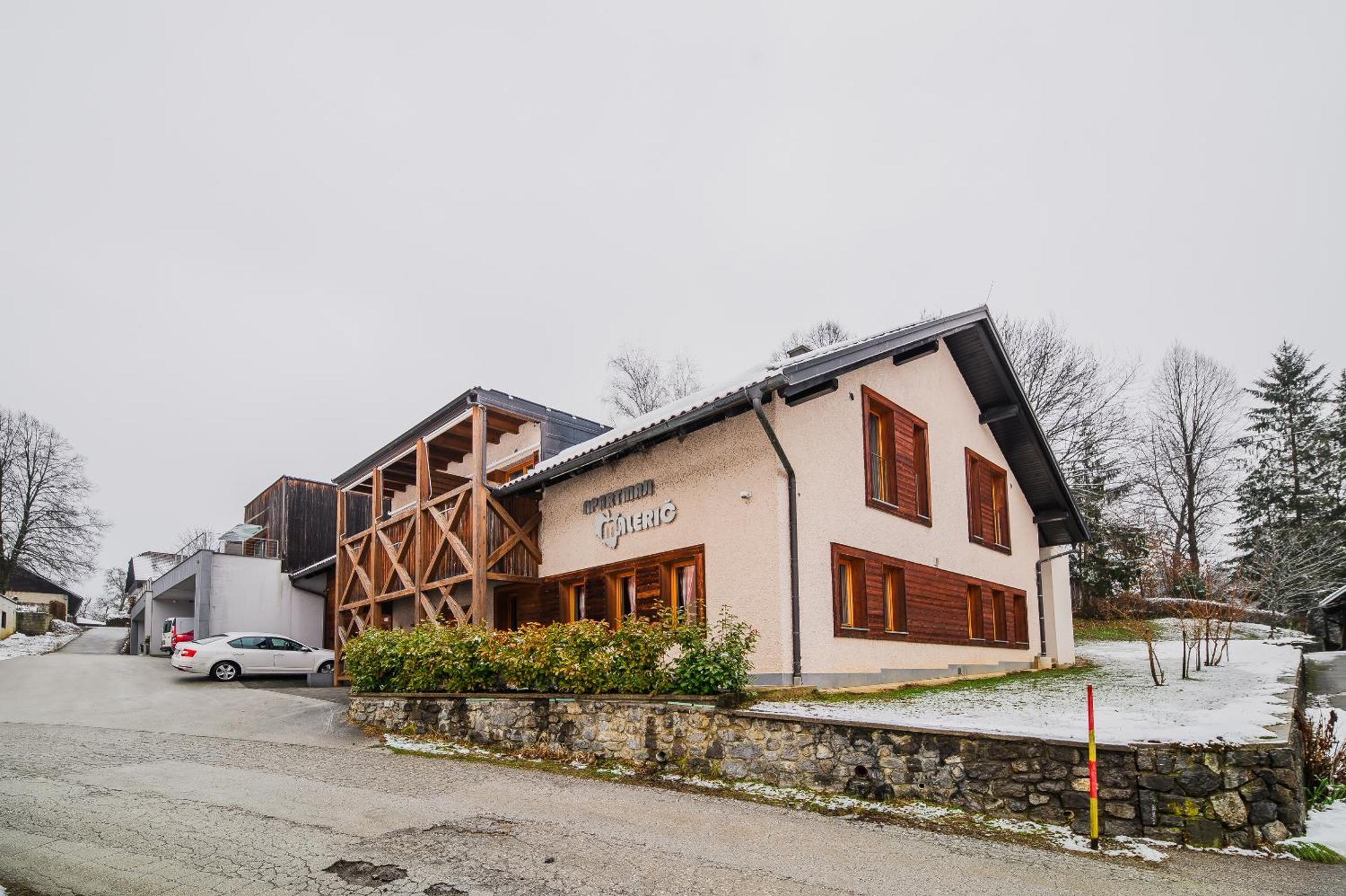 Apartments Maleric With Indoor Pool And Wellness Dragatus Exterior photo