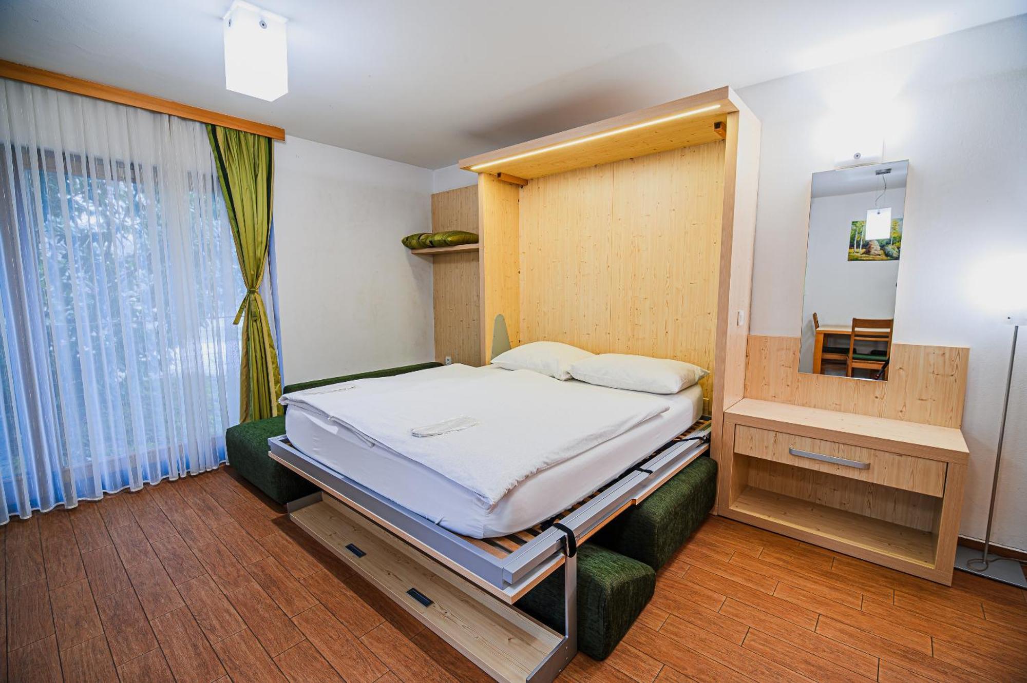 Apartments Maleric With Indoor Pool And Wellness Dragatus Room photo
